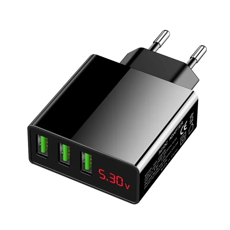3-way USB charging adapter with integrated quick charge function and LED display