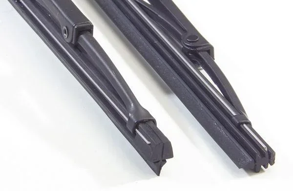 Wischblatt Universal 56 cm