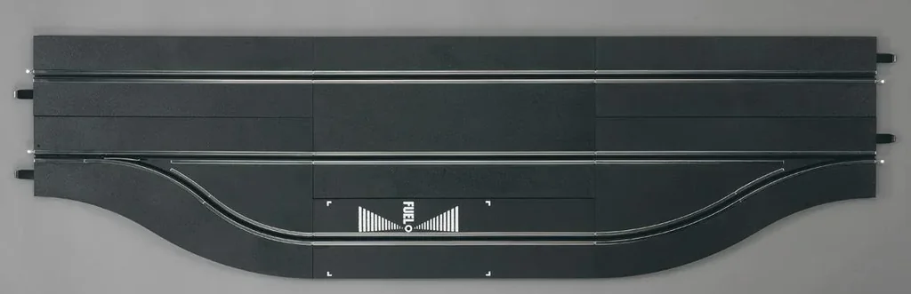 Digital 124 / 132 Pit Lane
