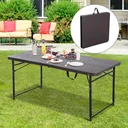 Foldable camping table
