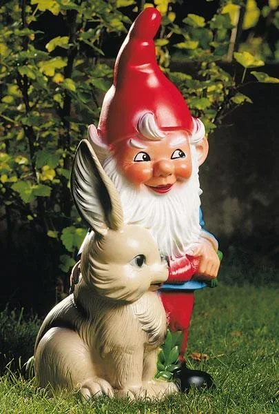 Dwarf with rabbit 30 cm