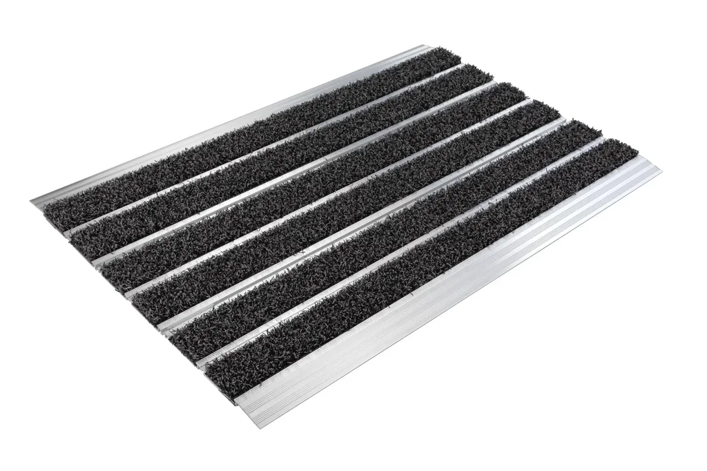 Aluminum dirt trap mat