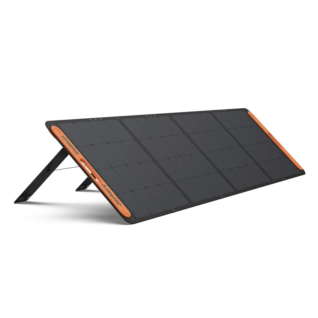 Foldable solar panel SolarSaga 200