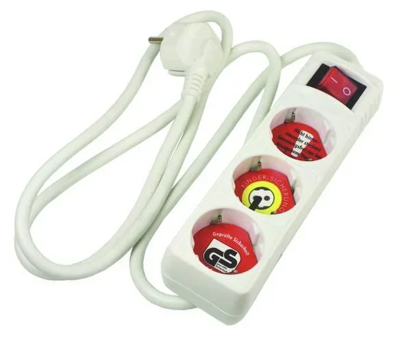 8-way power strip, white