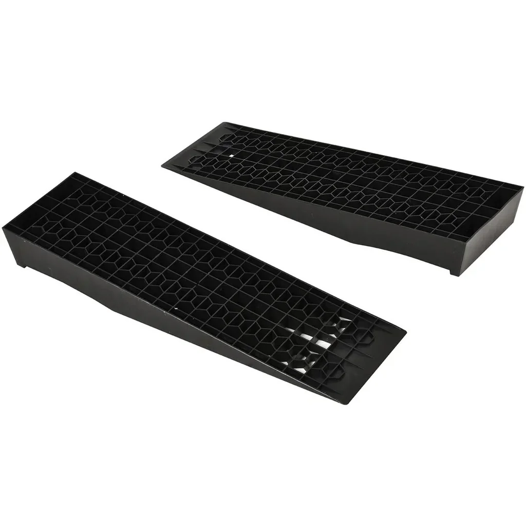 Non-slip loading ramp