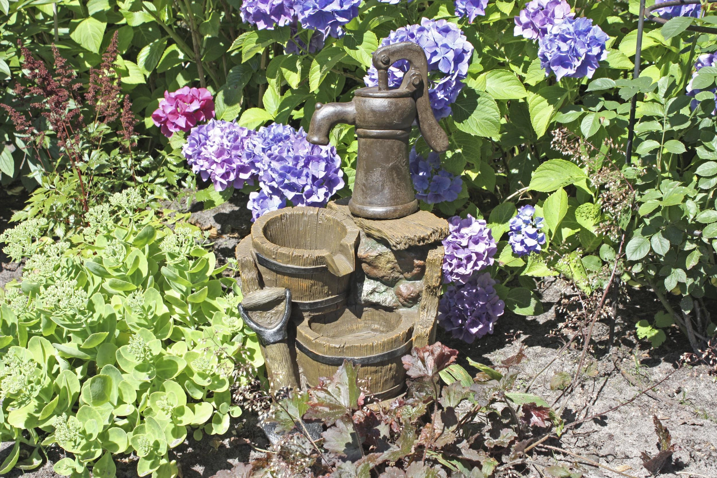 Image Garden Fountain