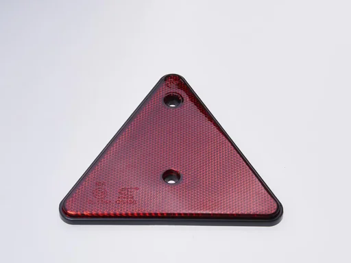 "Triangular reflector, red image"