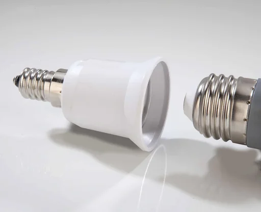 "Adapter E14 to E27 socket, 3 pieces image"