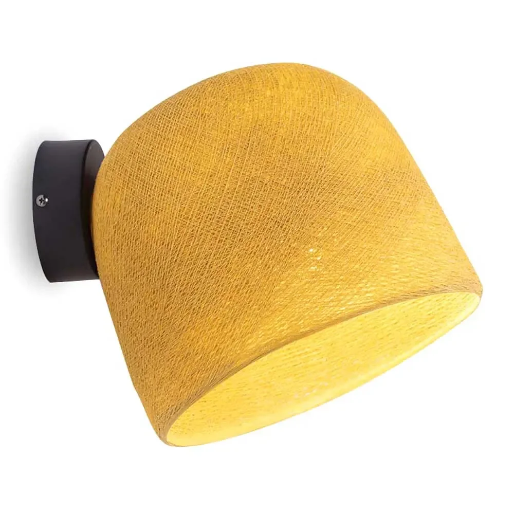 "Cousin Paul Applique noire Cloche moutarde image"