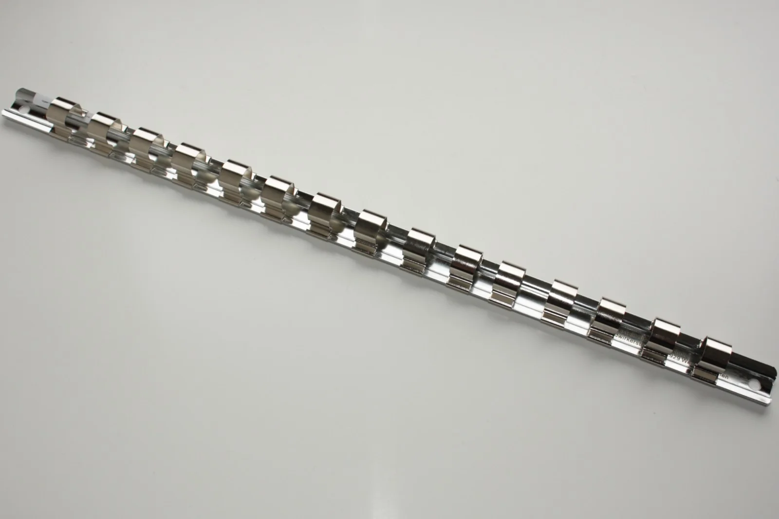 Support de Douilles 1/2 Pouce, Rail, Organisateur - 15 Clips
