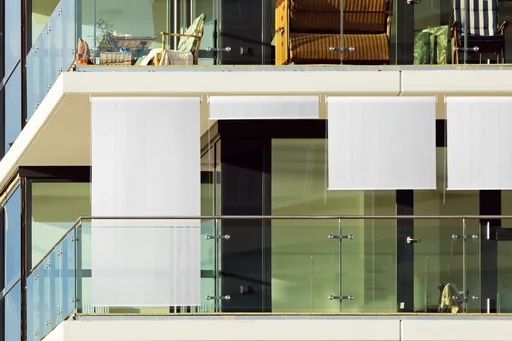 "Store solaire HDPE blanc crème 160 x 240 cm image"