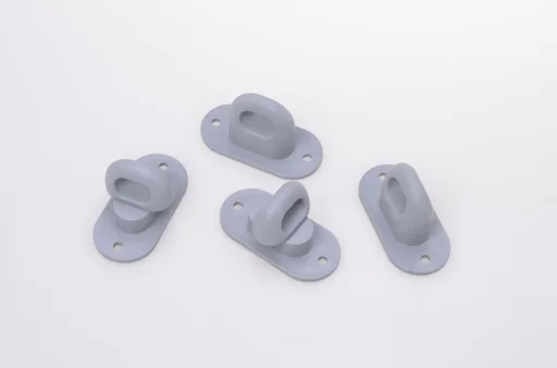 "Twist lock 4 pieces for pendant image"