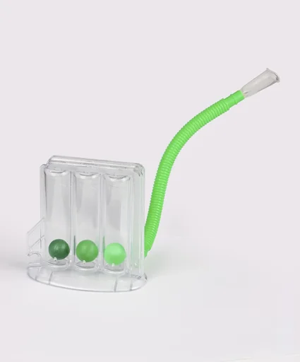 "Lung trainer with 3-chamber system image"