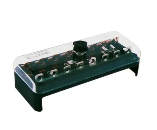 "Fuse box for 6 fuses image"